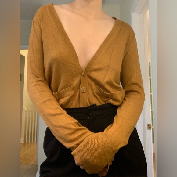 Noisy May V-Neck Cardigan - Picture 2 of 4